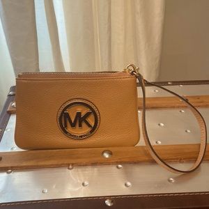 Michael Kors wristlet